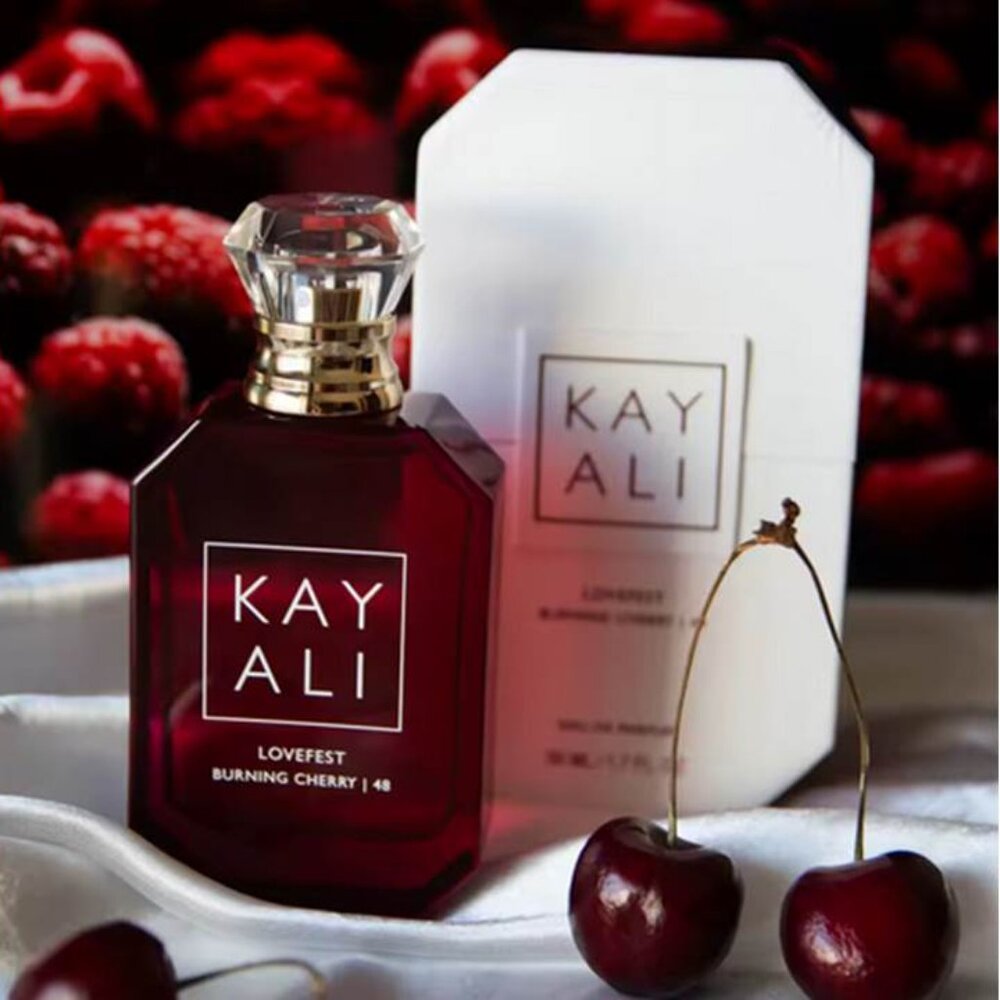 KAYALI  LOVEFEST BURNING CHERRY NIB